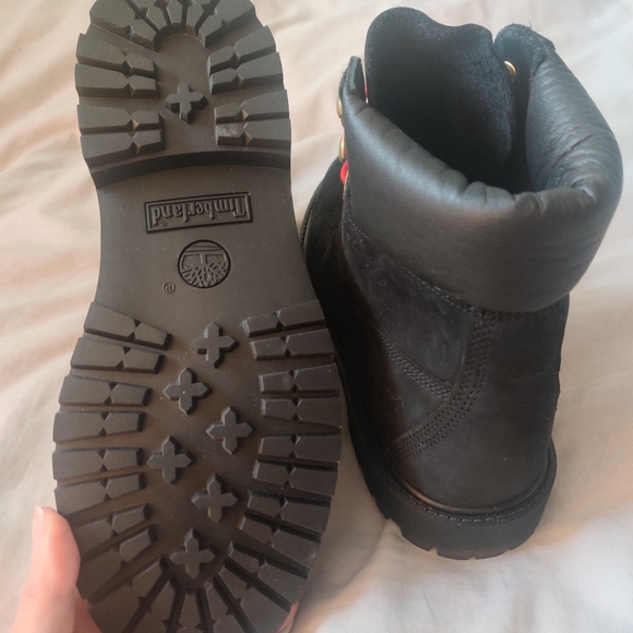 TIMBERLAND Black Suede Boots size 8.5 - Picture 3 of 6